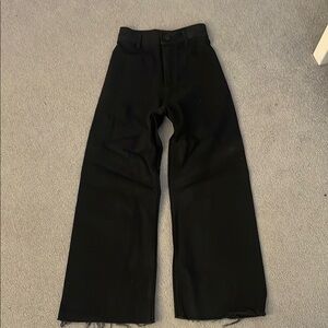 Chic Black Wide-Leg Pants